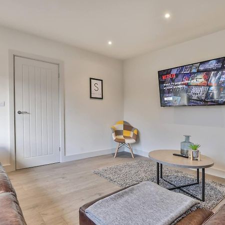Modern, Cosy Whole House Wifi Close To Attractions Sheffield Esterno foto