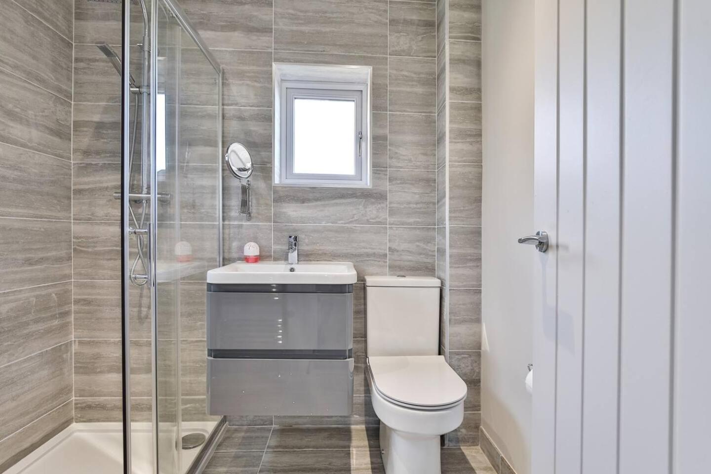 Modern, Cosy Whole House Wifi Close To Attractions Sheffield Esterno foto