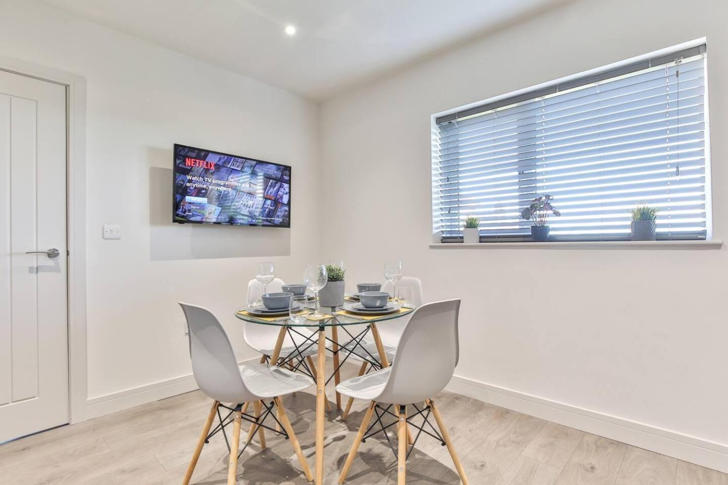 Modern, Cosy Whole House Wifi Close To Attractions Sheffield Esterno foto